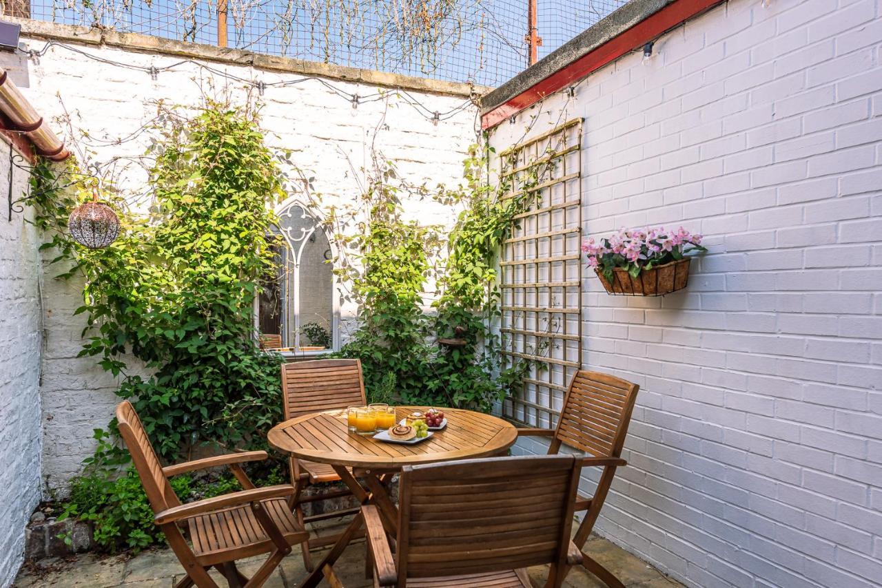 15 Brownlow Street Йорк Екстер'єр фото