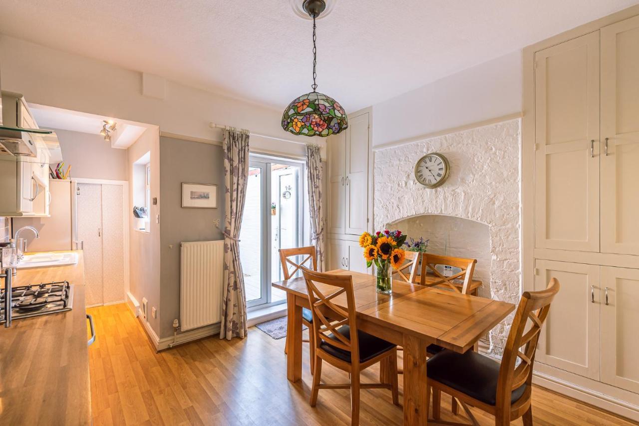 15 Brownlow Street Йорк Екстер'єр фото